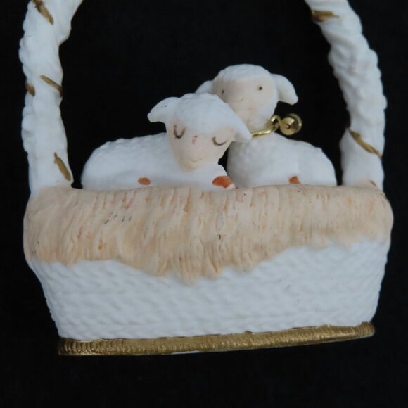 Hallmark Lambs Basket Bone China Christmas Is Gentle Christmas Ornament 1987 VTG - Picture 4 of 9